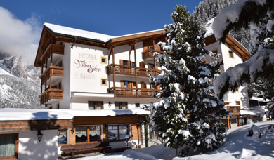 Hotel Villa Eden in Corvara inmitten der Dolomiten